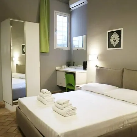 Pantheon Palazzo Lanzi * Рим